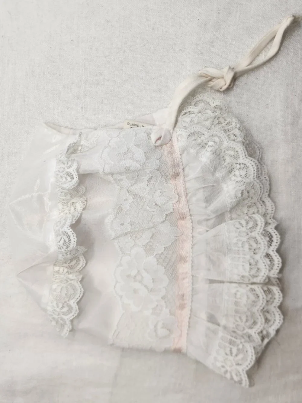 Vintage Baby 12-18 Months Bonnet Tie Lace Trim Cap Hat